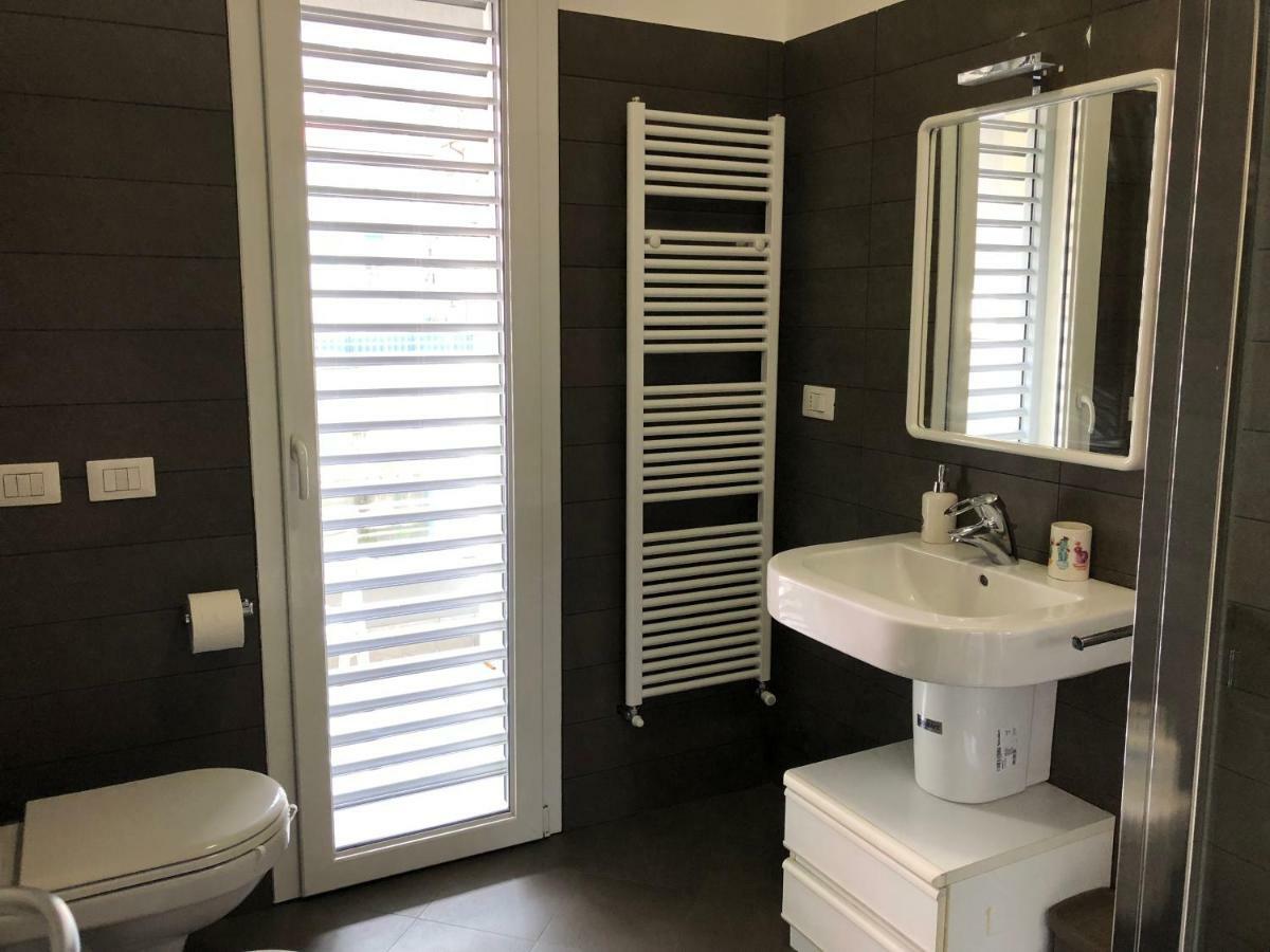Filzi 2 Apartment Lecco Ngoại thất bức ảnh