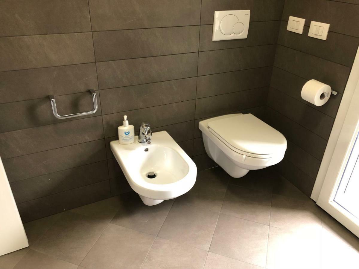 Filzi 2 Apartment Lecco Ngoại thất bức ảnh